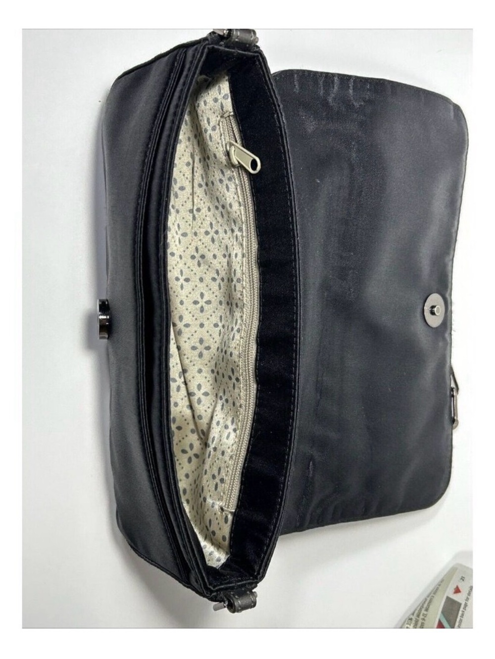Guess Black Shoulder Bag with Chain Strap - Picture 4 of 9